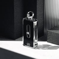 Luxury Men’s Scent perfume collection