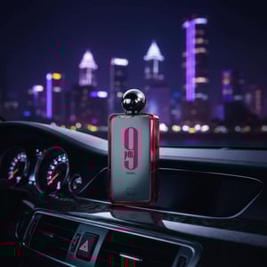 perfume 9 PM Rebel di dashboard kereta dengan lampu neon bandar Malaysia malam